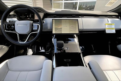 2026 Land Rover Range Rover Sport SE