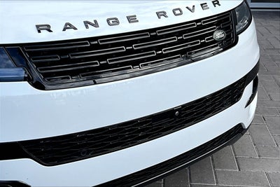 2025 Land Rover Range Rover Sport SE