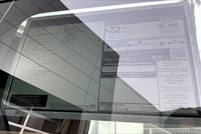 2026 Land Rover Range Rover Sport SE