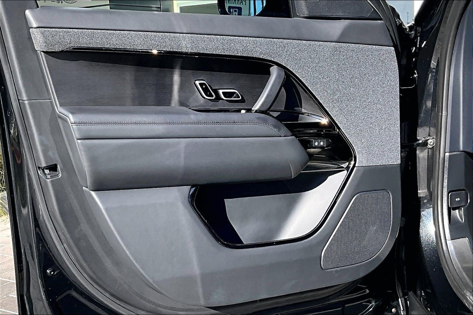 2023 Land Rover Range Rover Sport SE