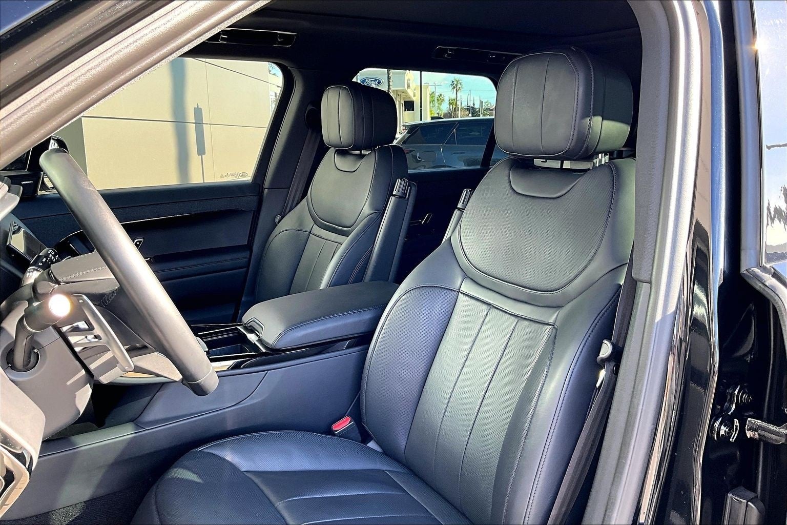 2023 Land Rover Range Rover Sport SE