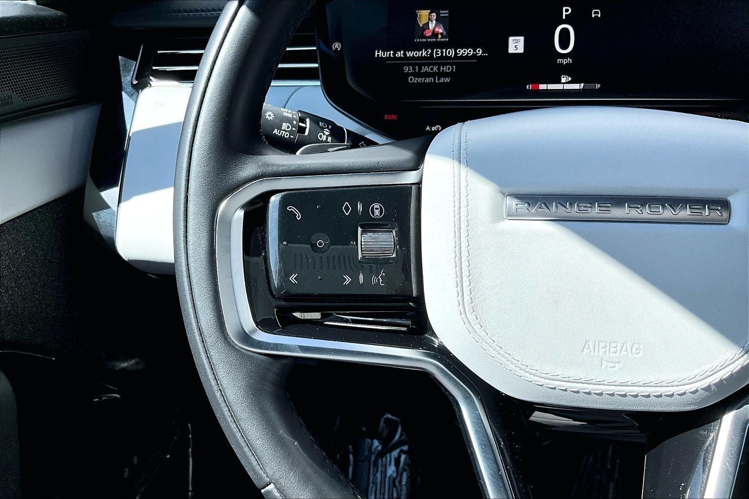 2025 Land Rover Range Rover Sport SE