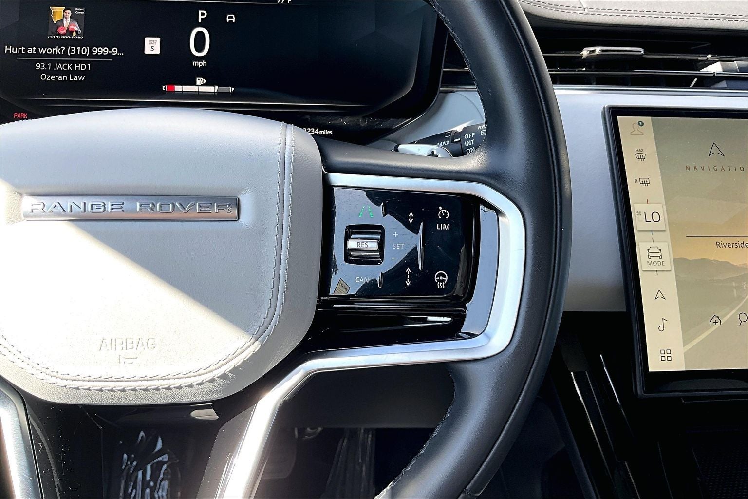 2025 Land Rover Range Rover Sport SE