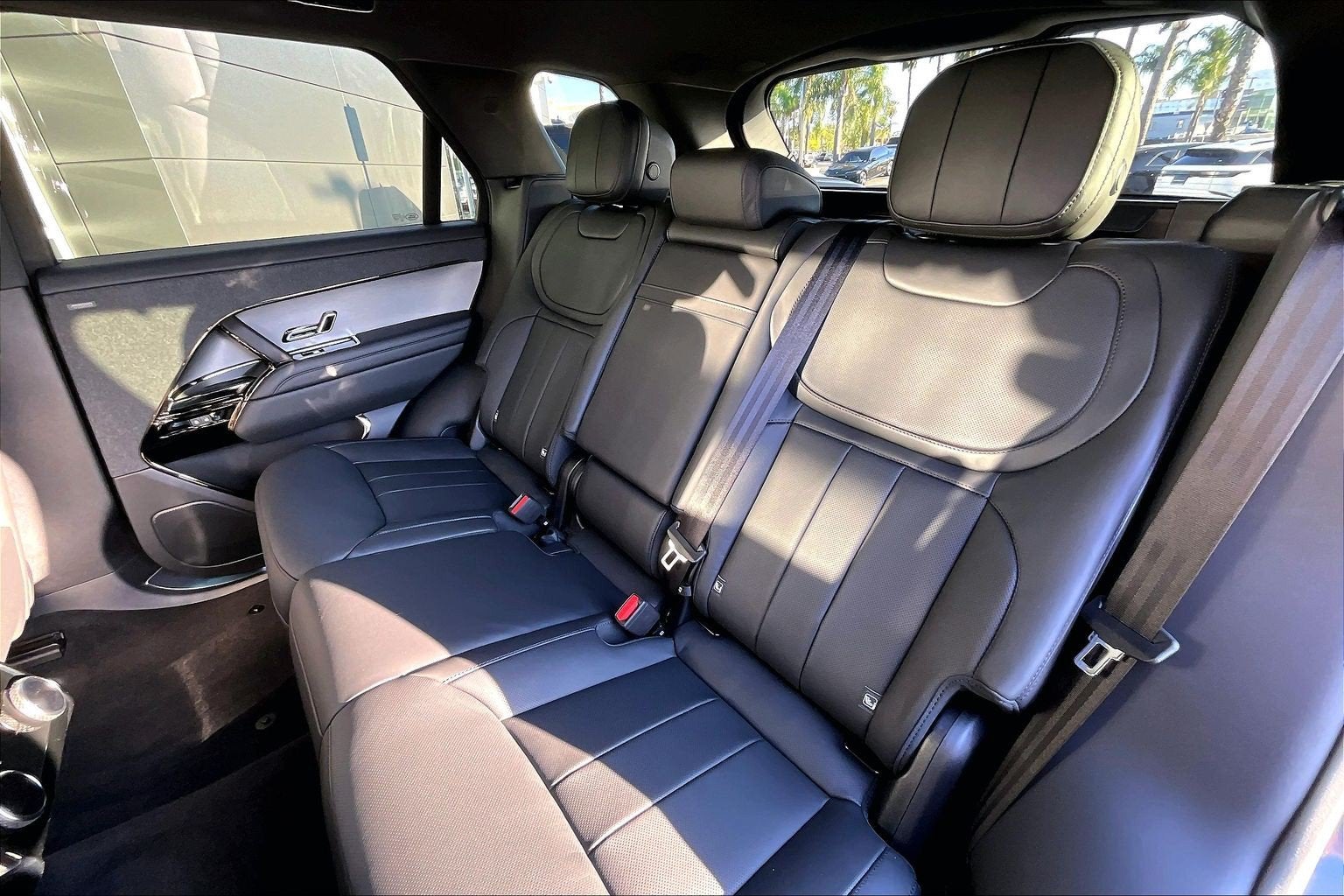 2027 Land Rover Range Rover Sport SE