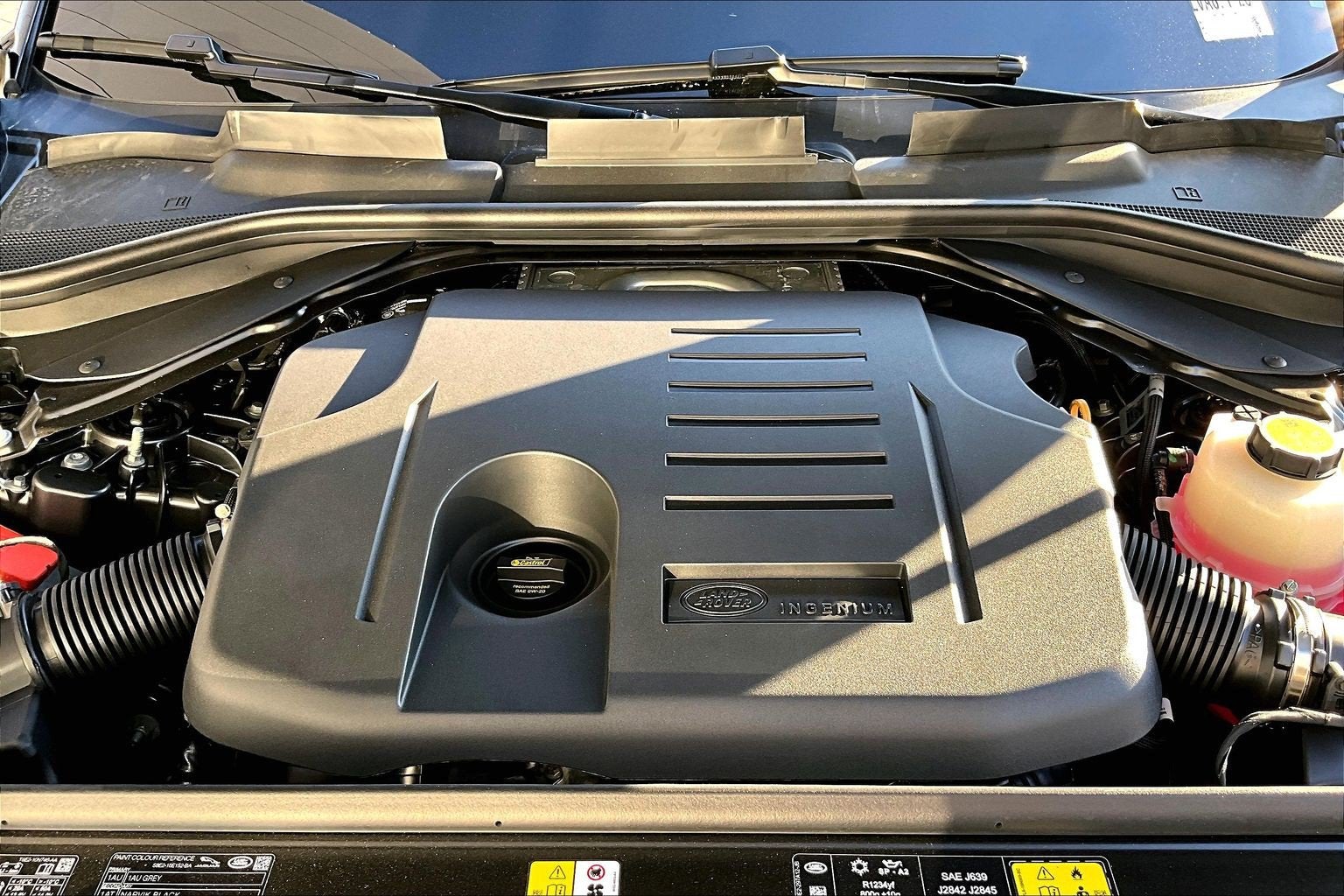 2027 Land Rover Range Rover Sport SE