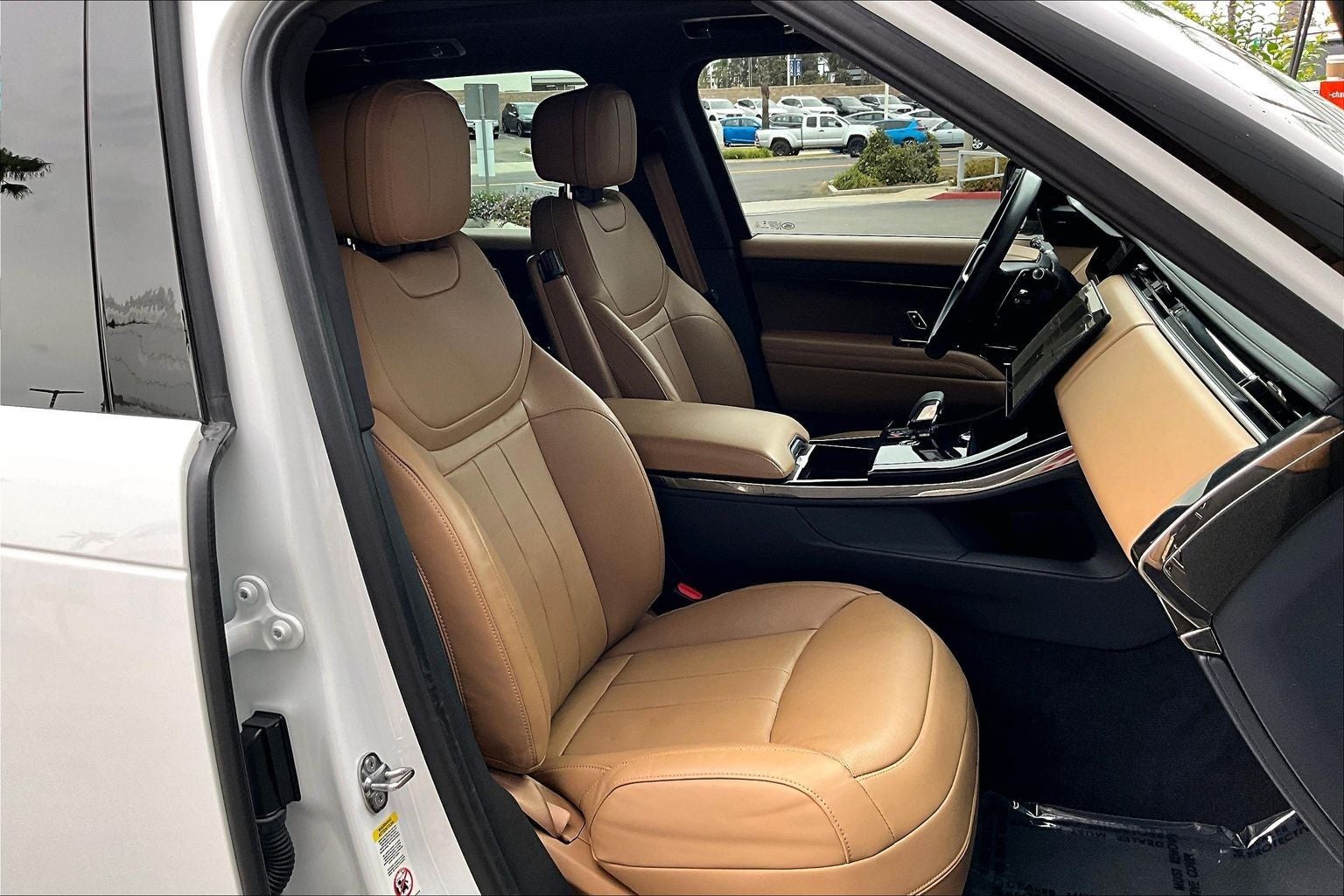 2024 Land Rover Range Rover Sport SE