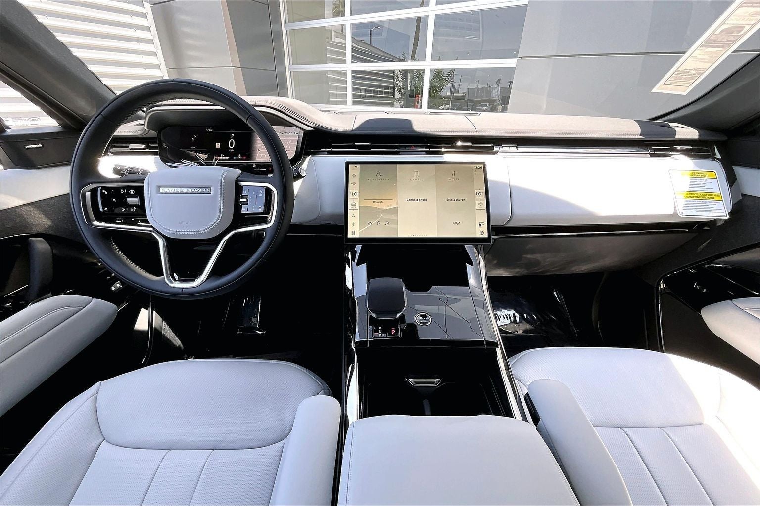 2026 Land Rover Range Rover Sport SE
