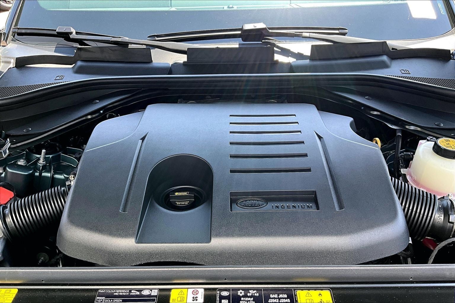 2026 Land Rover Range Rover Sport SE