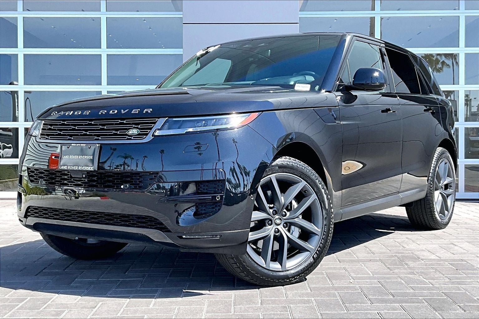 2024 Land Rover Range Rover Sport SE
