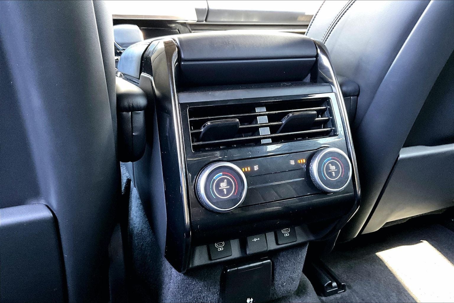 2024 Land Rover Range Rover Sport SE