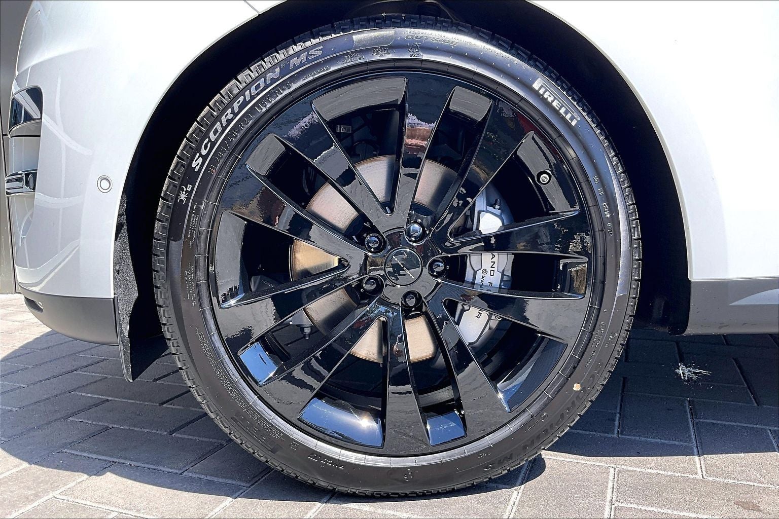 2026 Land Rover Range Rover Sport SE