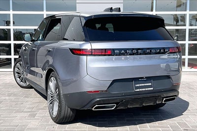 2025 Land Rover Range Rover Sport SE