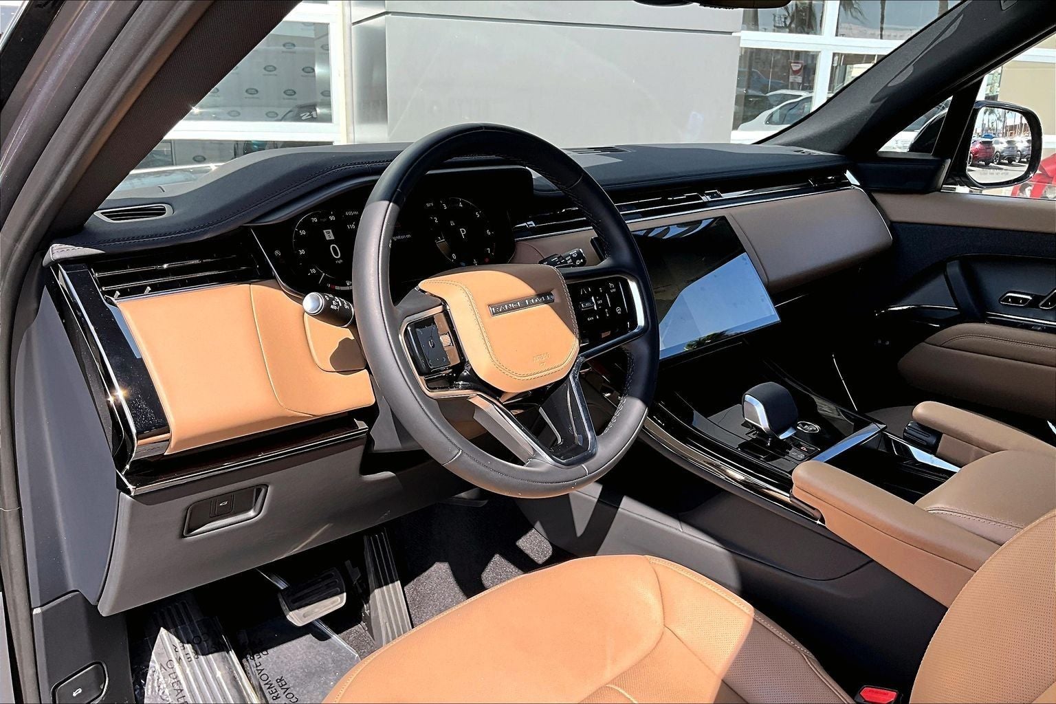 2025 Land Rover Range Rover Sport SE