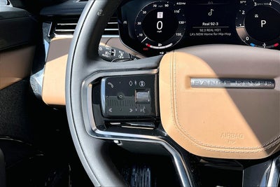 2025 Land Rover Range Rover Sport SE