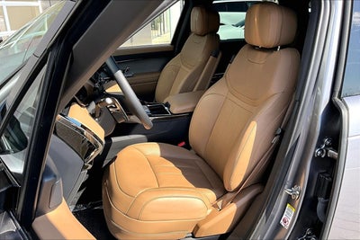 2025 Land Rover Range Rover Sport SE
