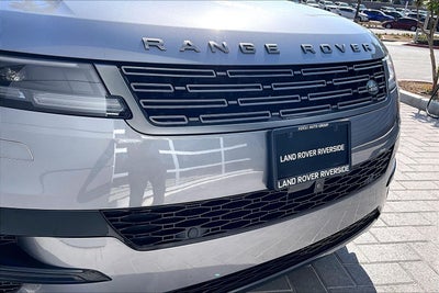 2025 Land Rover Range Rover Sport SE