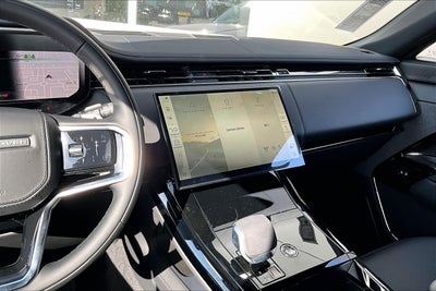 2026 Land Rover Range Rover Sport SE