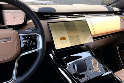 2026 Land Rover Range Rover Sport SE