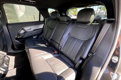 2027 Land Rover Range Rover Sport SE