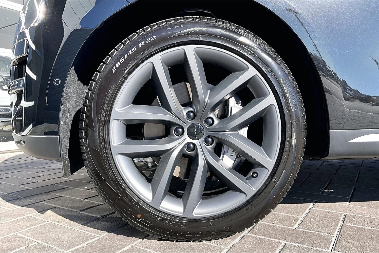 2027 Land Rover Range Rover Sport SE