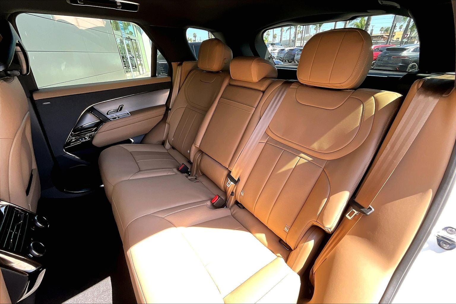 2026 Land Rover Range Rover Sport SE