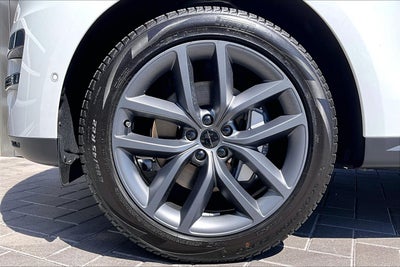 2026 Land Rover Range Rover Sport SE