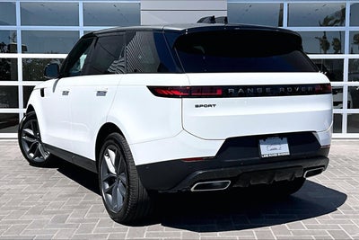 2026 Land Rover Range Rover Sport SE