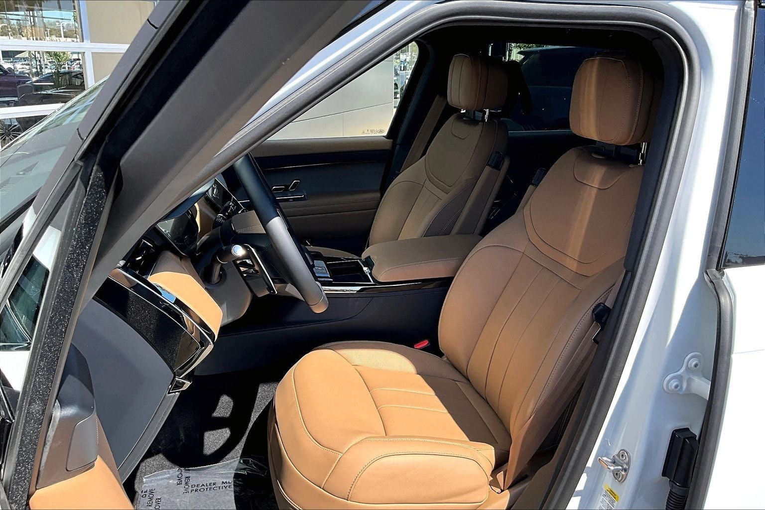 2026 Land Rover Range Rover Sport SE