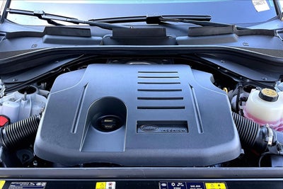 2026 Land Rover Range Rover Sport SE