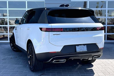 2026 Land Rover Range Rover Sport SE