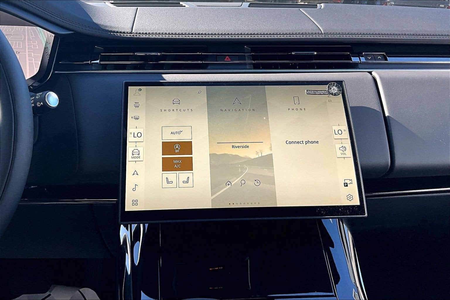 2027 Land Rover Range Rover Sport SE