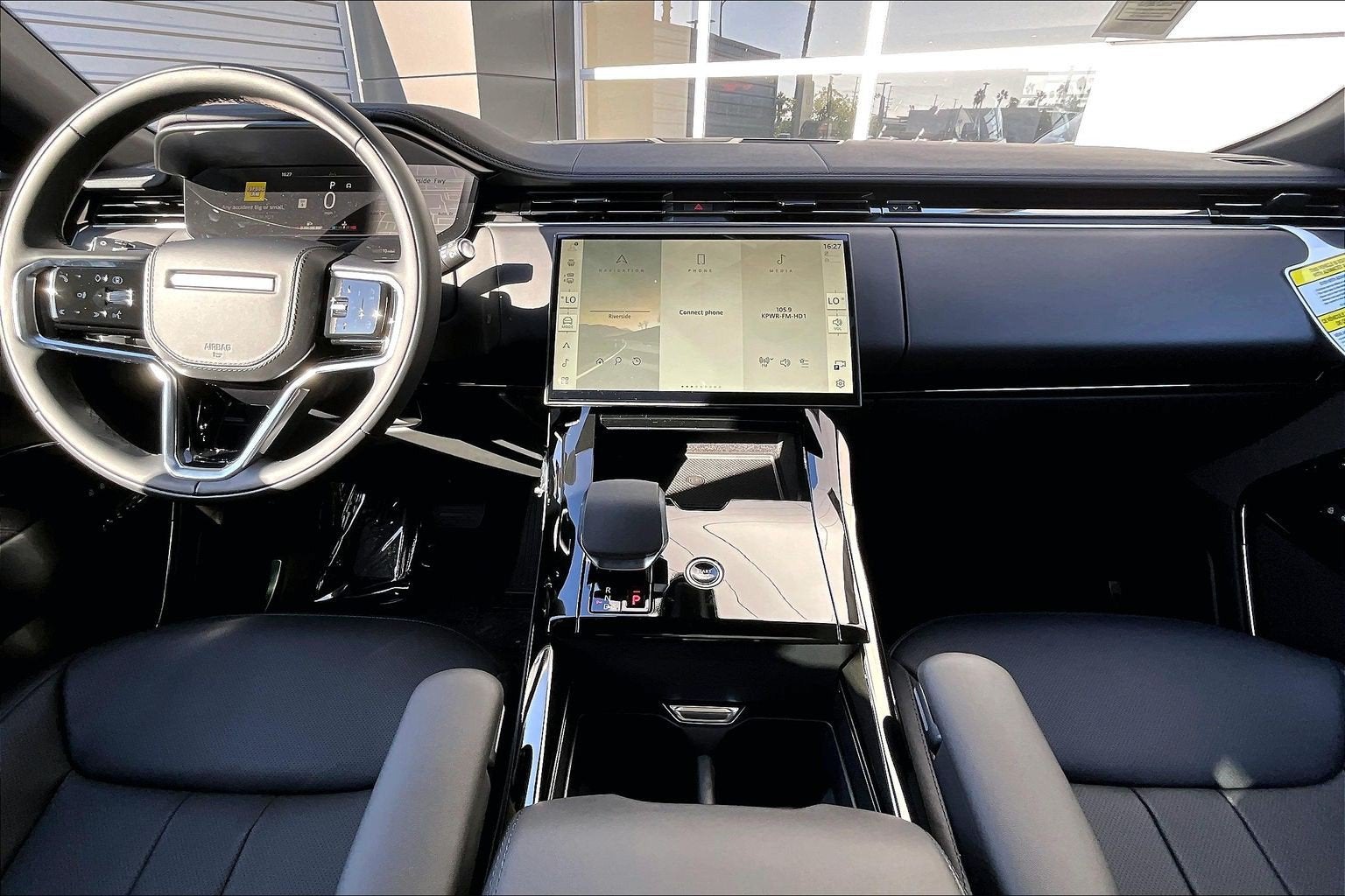 2027 Land Rover Range Rover Sport SE