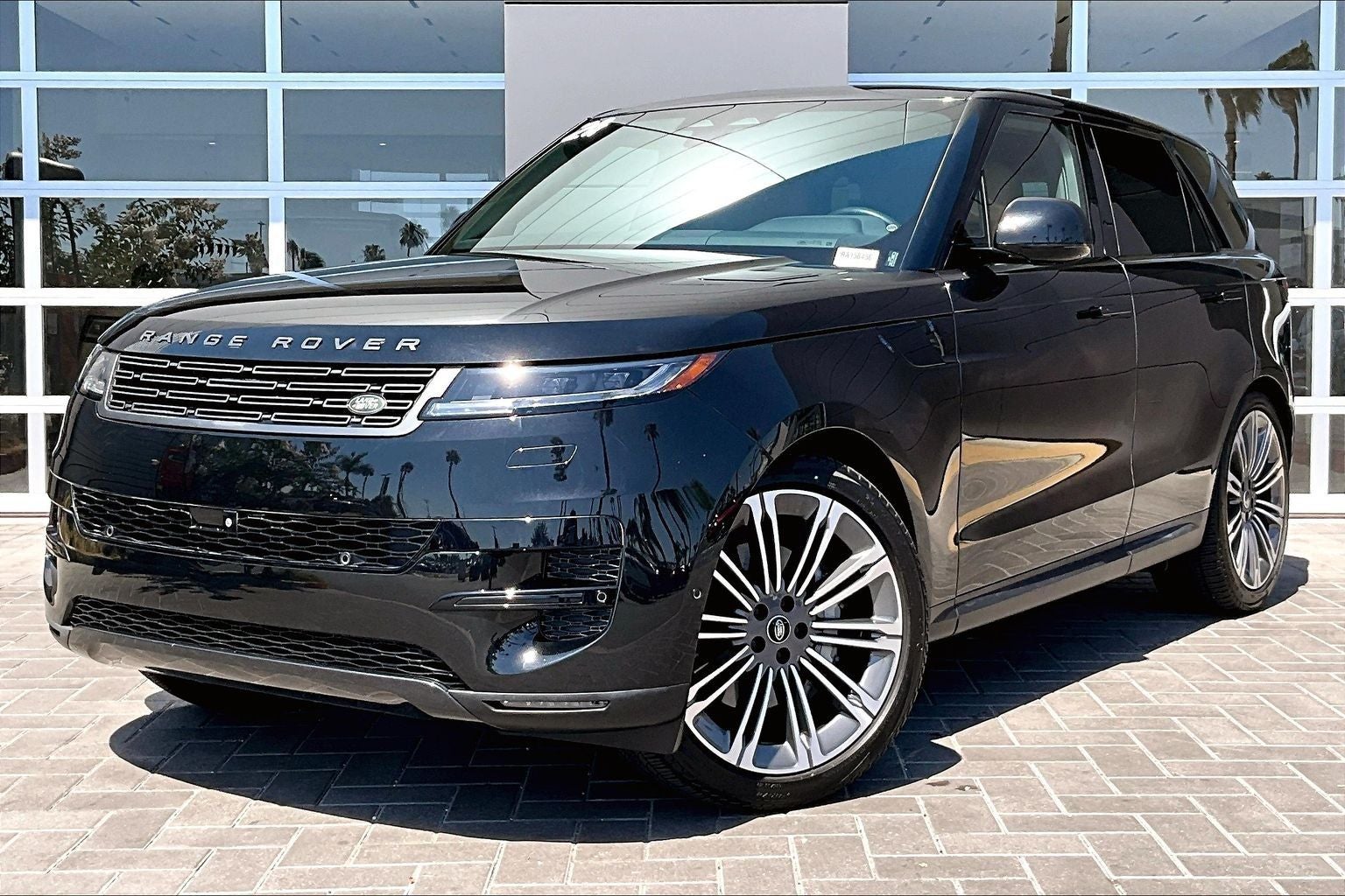 2024 Land Rover Range Rover Sport SE