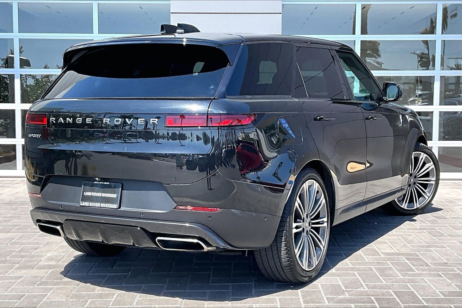 2024 Land Rover Range Rover Sport SE
