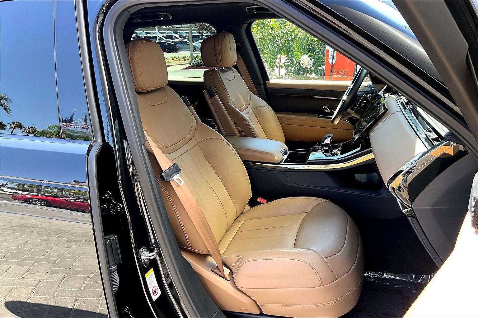 2024 Land Rover Range Rover Sport SE