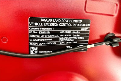 2025 Land Rover Range Rover Sport SE
