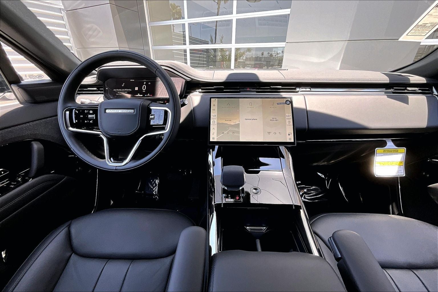 2026 Land Rover Range Rover Sport SE