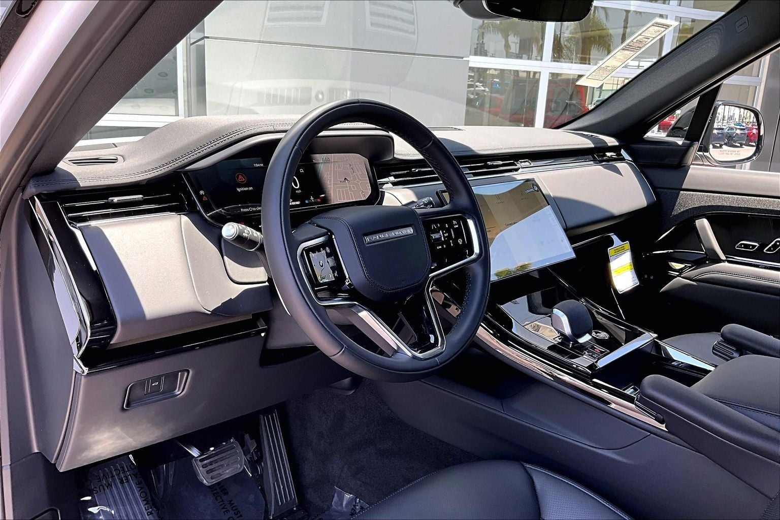 2026 Land Rover Range Rover Sport SE