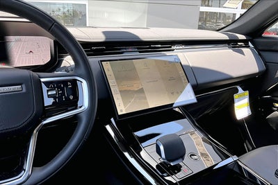 2026 Land Rover Range Rover Sport SE