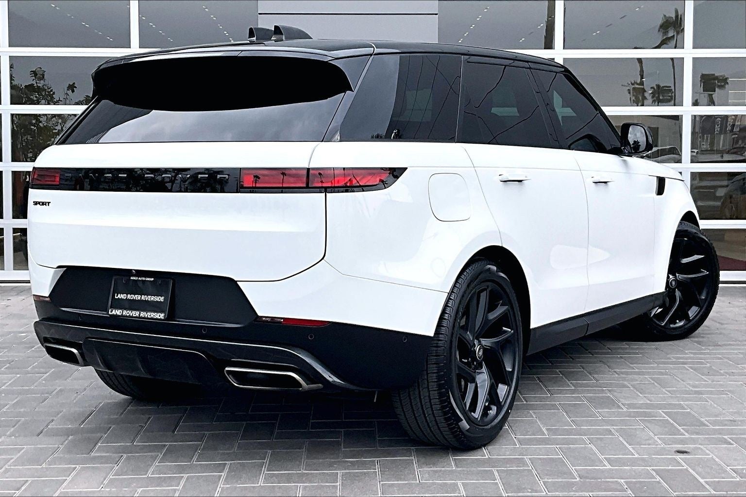 2024 Land Rover Range Rover Sport SE