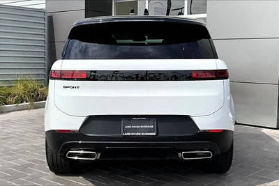 2026 Land Rover Range Rover Sport SE