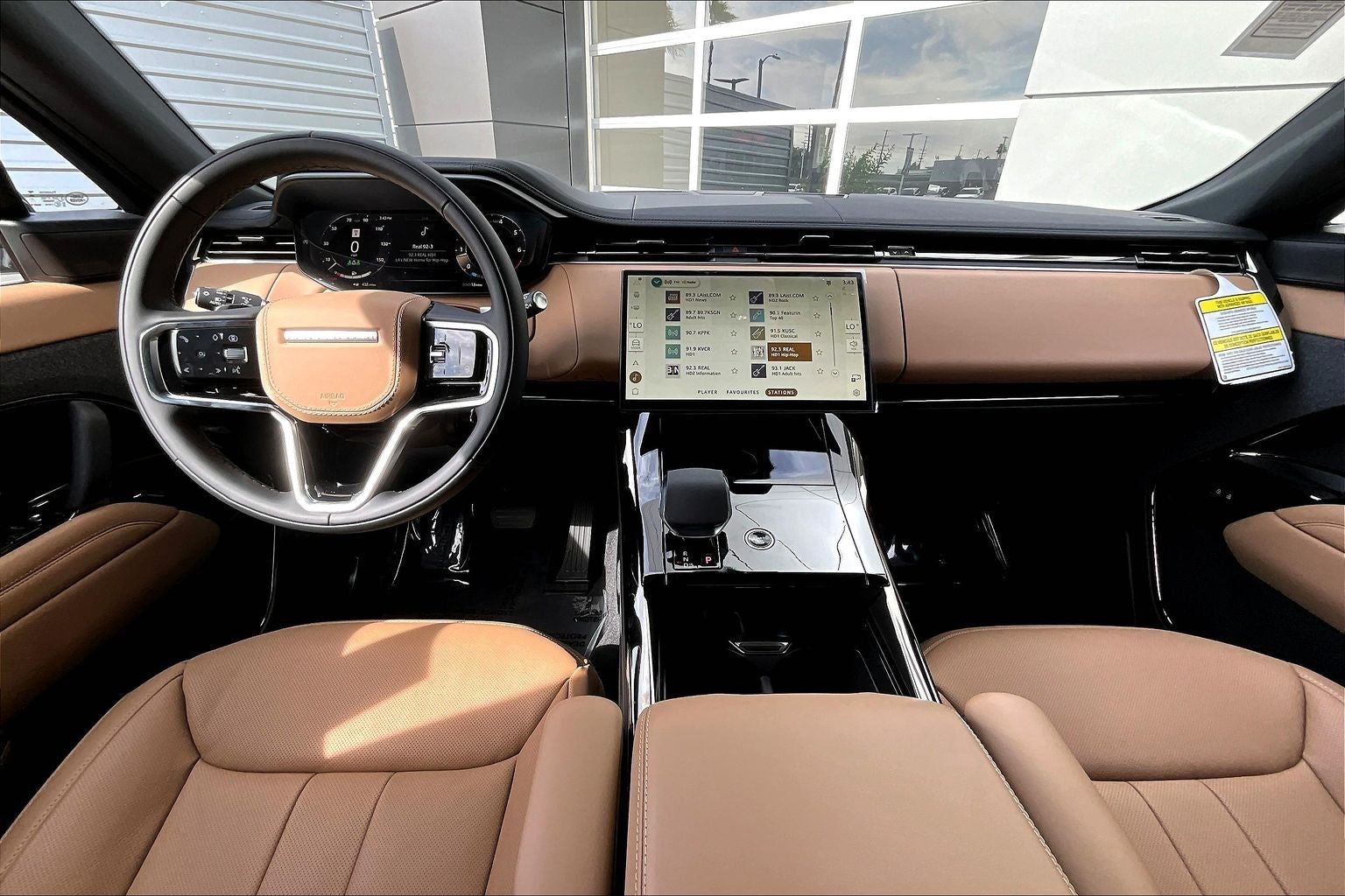 2026 Land Rover Range Rover Sport SE