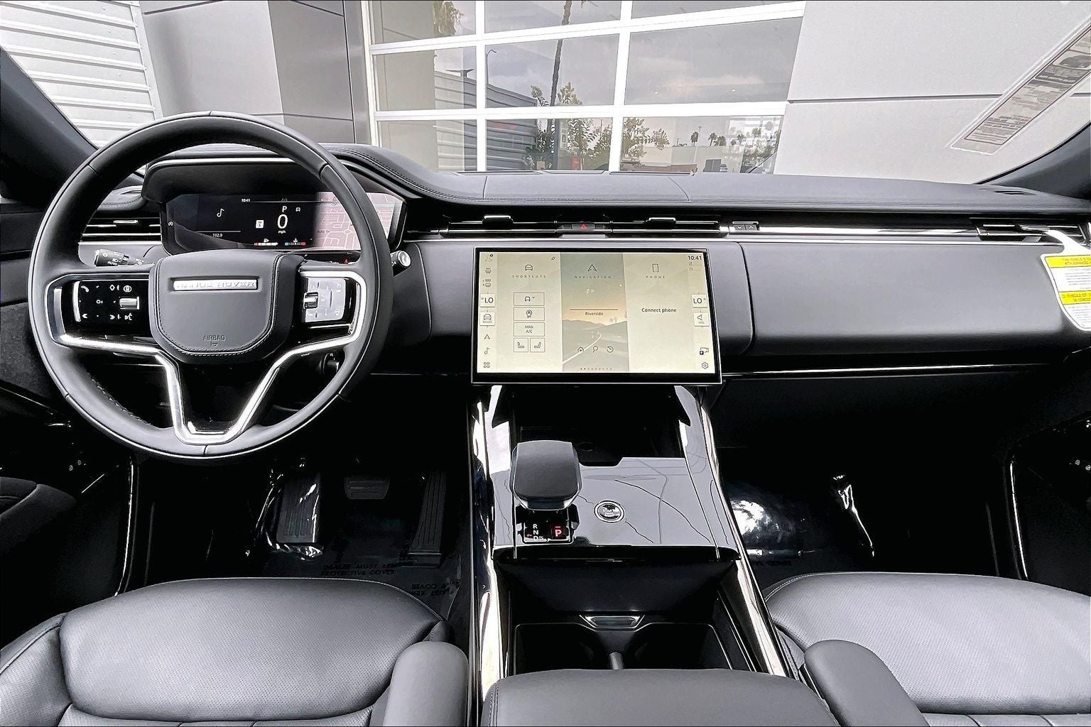 2026 Land Rover Range Rover Sport SE