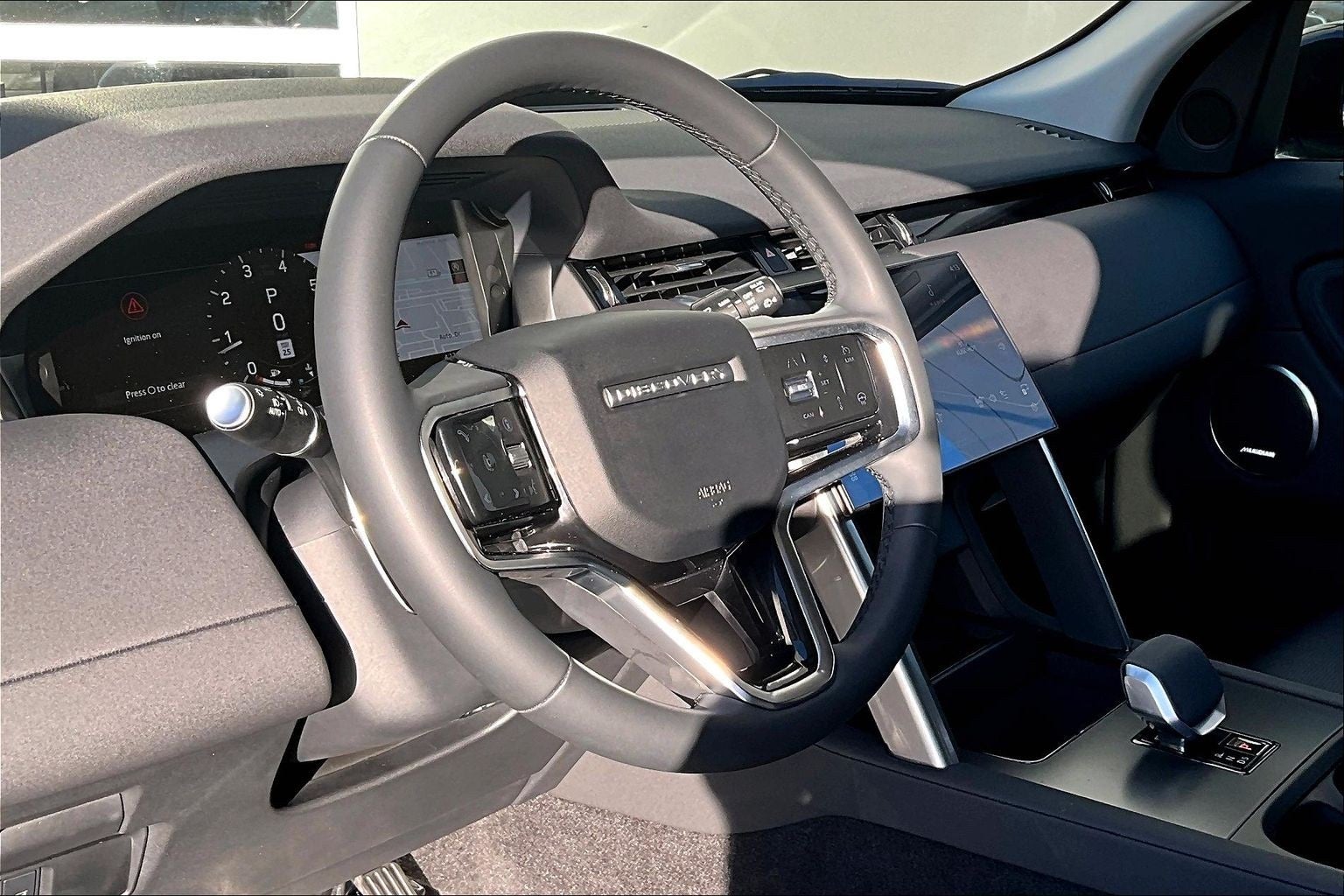 2025 Land Rover Discovery Sport S
