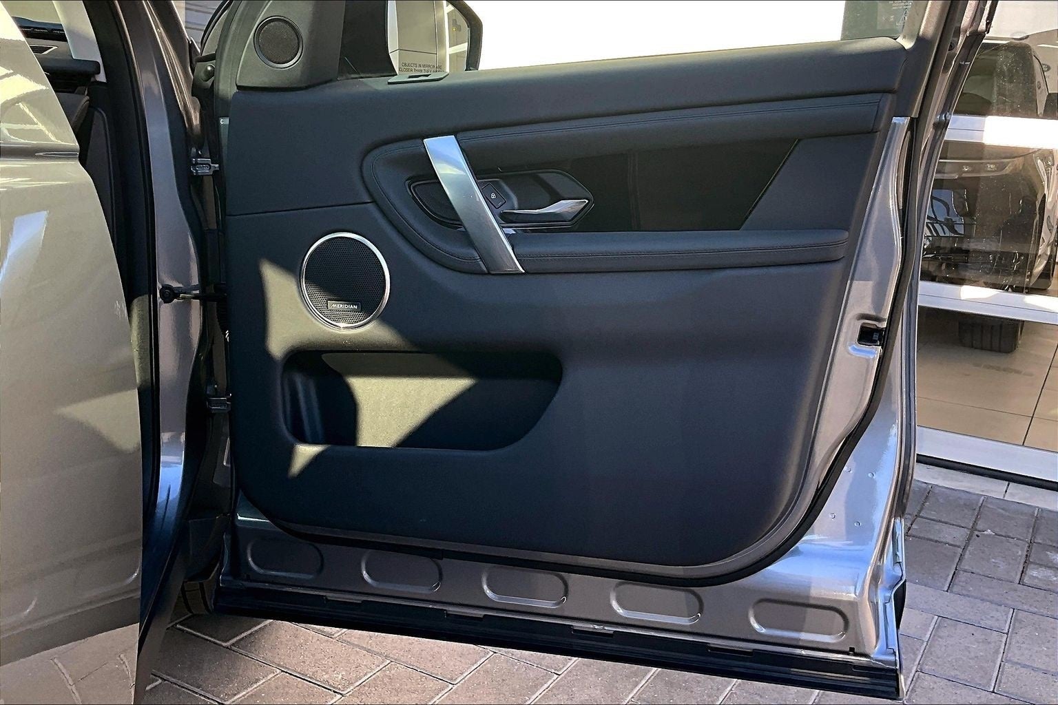 2025 Land Rover Discovery Sport S