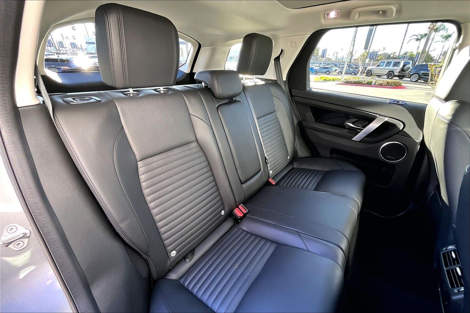 2025 Land Rover Discovery Sport S