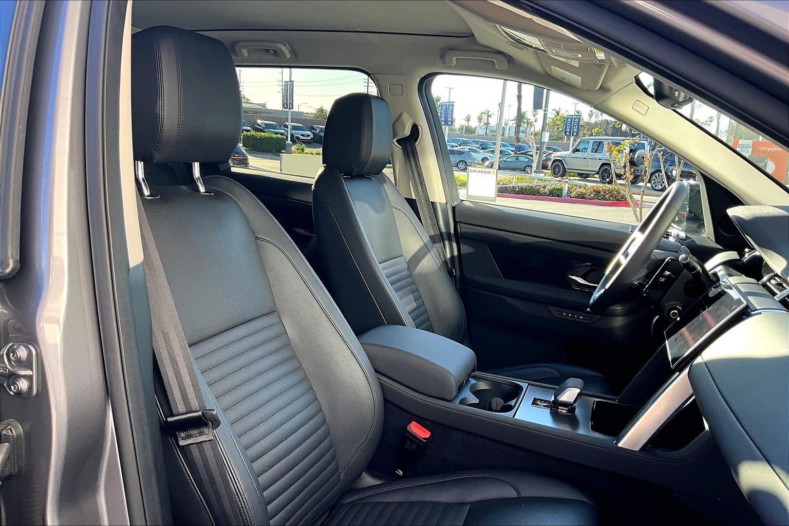 2025 Land Rover Discovery Sport S