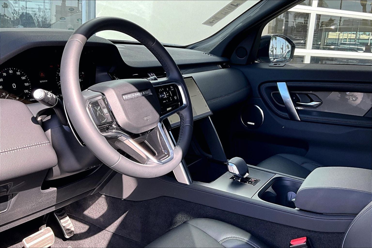 2024 Land Rover Discovery Sport SE