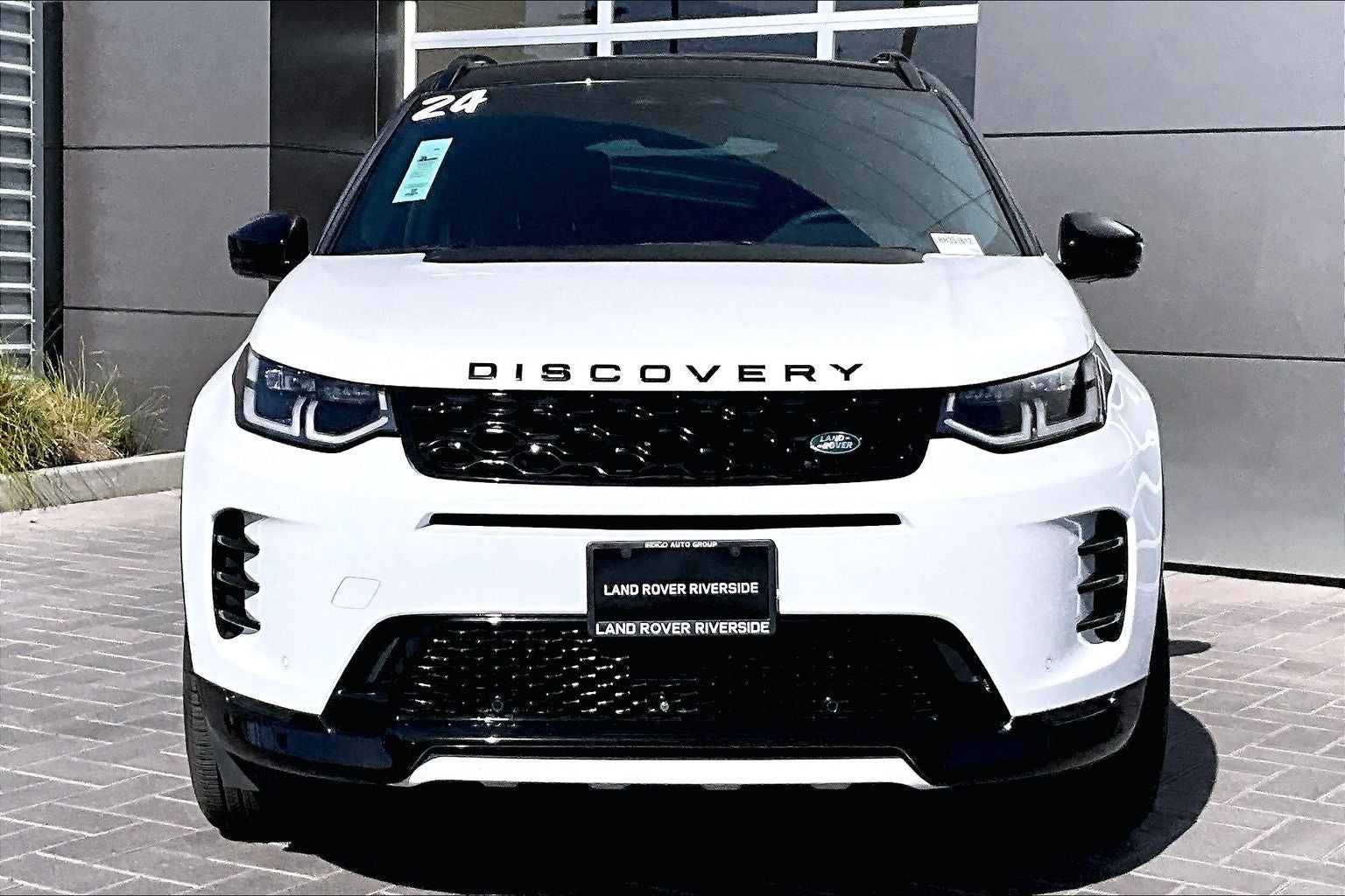 2024 Land Rover Discovery Sport SE