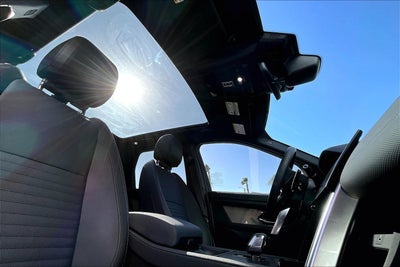 2024 Land Rover Discovery Sport SE